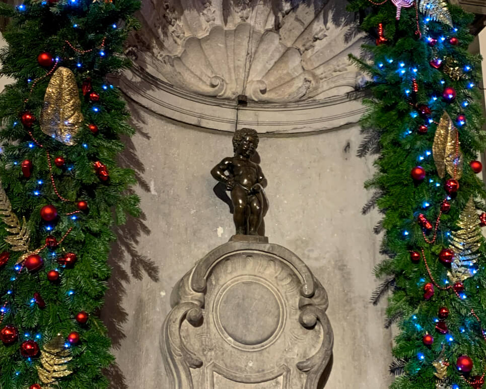 Manneken Pis ready for Brussels Christmas Market festivities